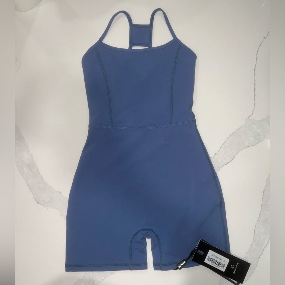 BO+TEE Scoop Neckline Open Back Unitard in Slate Blue - Picture 5 of 10